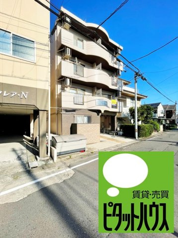 アンソレイエ弐番館の外観