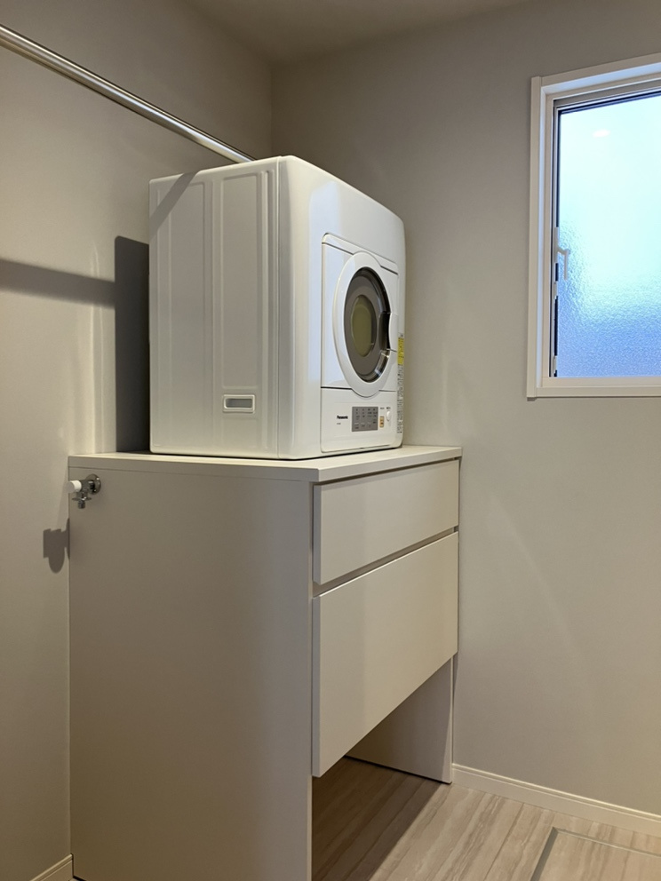 エムズガーデン福米東　 7号地分譲住宅のその他|衣類乾燥機です。
あると便利ですね♪