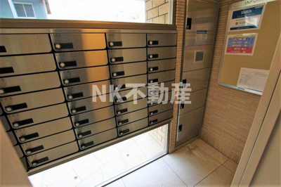 【ロビー】 | オリーブスクエア（布施賃貸） | 宅配ボックスあります