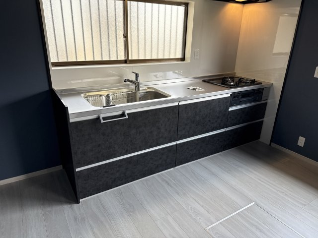 西今宿貸家のキッチン
