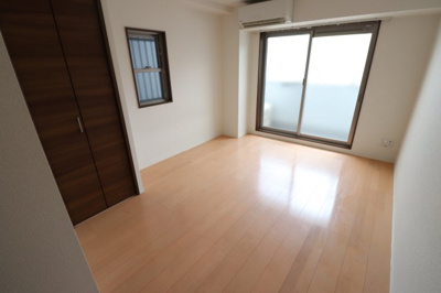 【居間・リビング】 | パーラム関目