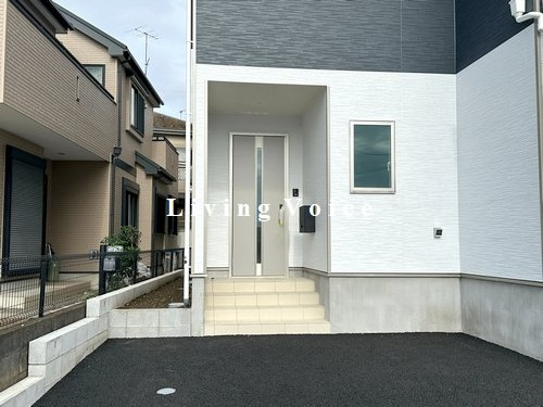 【エントランス】 | 【仲介手数料０円】厚木市下荻野第17　新築一戸建て　1号棟　全2棟 | 厚木市下荻野第17　新築一戸建て　1号棟　全2棟