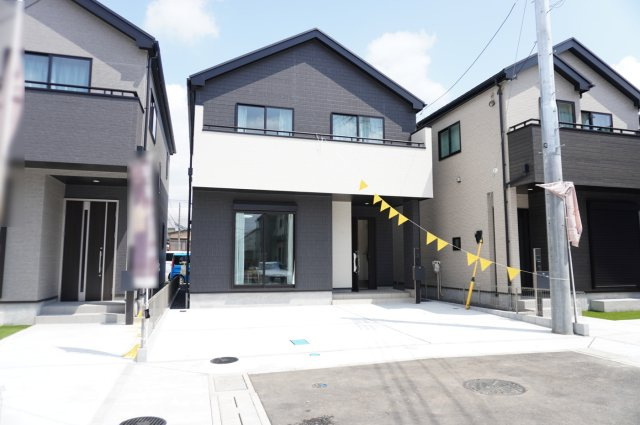 草加市八幡町 新築分譲住宅 全7棟 B号棟の外観