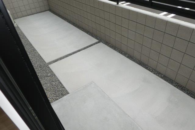 倉敷市日ノ出町２丁目のアパートの庭|テラス