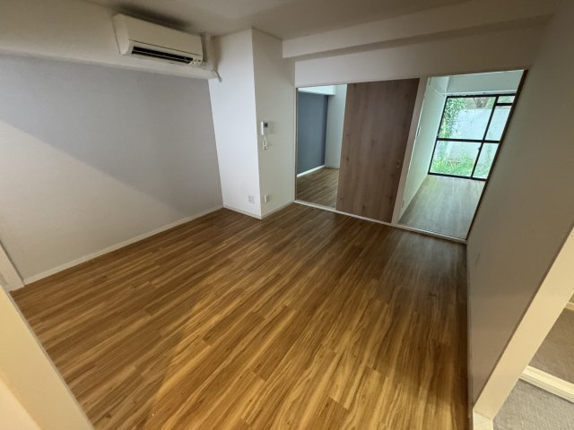 シャンティー豊中の居間・リビング