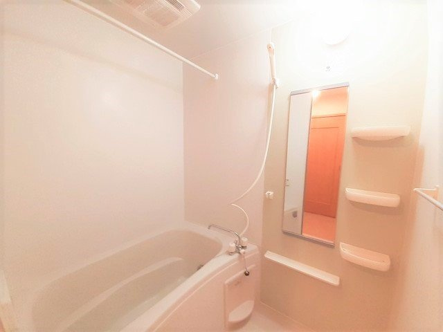 スカイフィールドの浴室