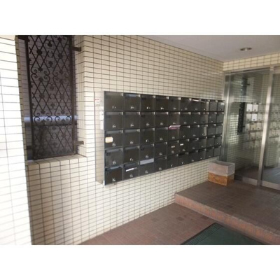 【エントランス】 | ビリジアン目白