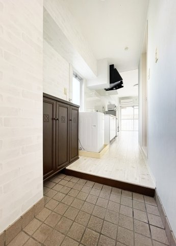 ロゼファスト佐古の玄関