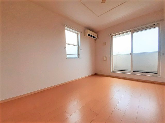 エテルノジェントリーの居間・リビング