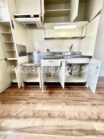 マイルド新大阪レジデンス3号館のキッチン