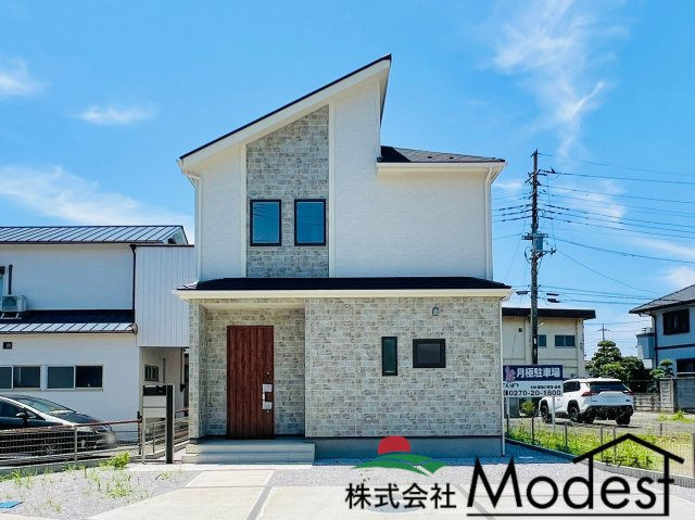 伊勢崎市新栄町の外観|年中無休で平日の仕事終わり夜２０時まで受付可能です。
事前のご予約がオススメです。お気軽にお問い合わせください。
