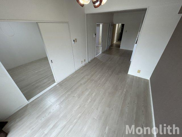 LCBコーポJ1号棟の居間・リビング