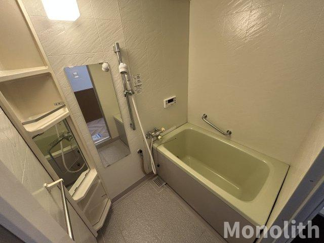 LCBコーポJ1号棟の浴室