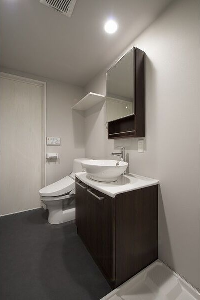 ラ・ロシェル(ラロシェル)の洗面所