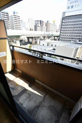 ドミール堺筋本町のバルコニー