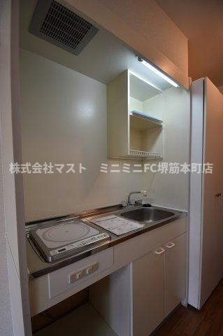 ドミール堺筋本町のキッチン