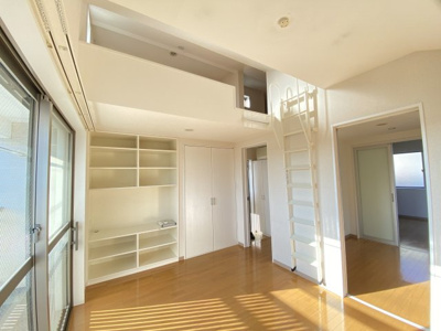 【居間・リビング】 | ハイツＣＮ