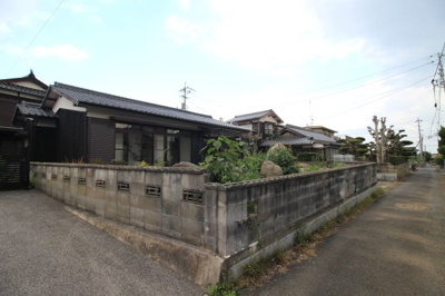 【前面道路含む現地写真】 | 宇部市東岐波 中古住宅／平屋