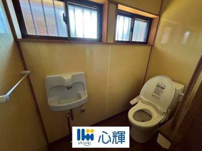 【トイレ】 | 宇部市東岐波 中古住宅／平屋 | 簡易水栓です。