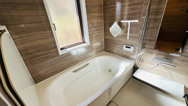 【動画付き】和美リゾート別荘地 築浅中古ログハウスの浴室