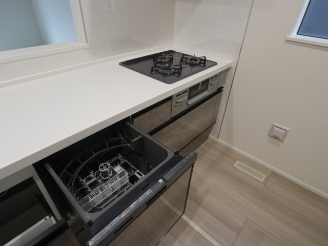 《仲介手数料無料》大宮区堀の内町２丁目154-1新築一戸建てリナージュのキッチン|撮影日 2025年7月17日 15:10 晴れ