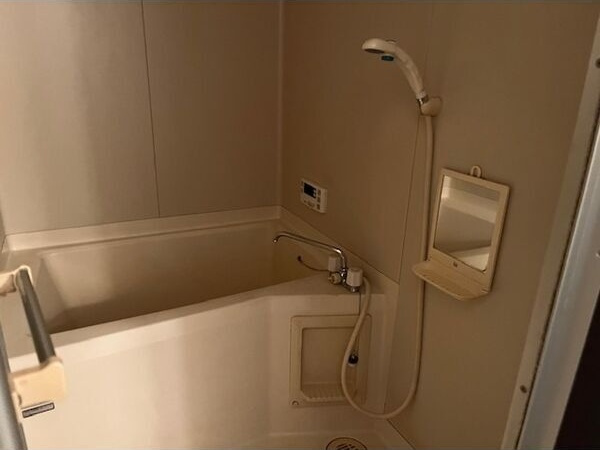 メゾンシンデレラの浴室