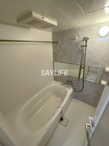 LA GRACE SENBAYASHIの浴室