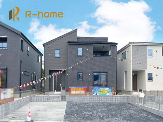 石岡市石岡2丁目第1　新築戸建て　2号棟の外観|ご予約を頂ければ、『平日』はもちろん『早朝』や『夜間』もご見学可能です♪お気軽にお申し付けください♪