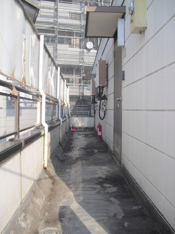 メゾン南太田のその他共用部分|２F共用廊下