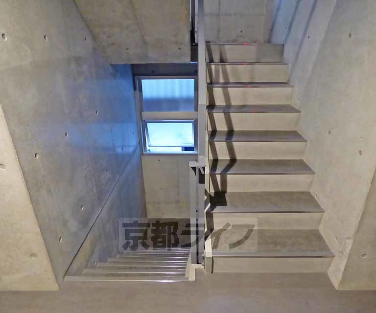 ウィルパーク御所西のその他|階段有り