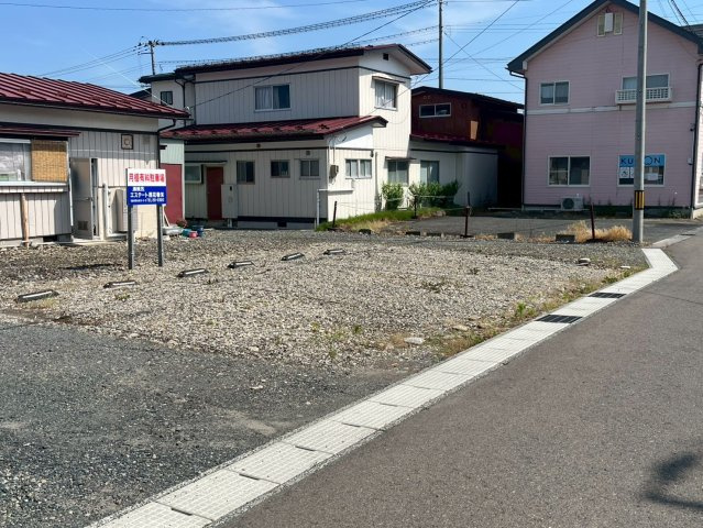 四日町一丁目駐車場の駐車場