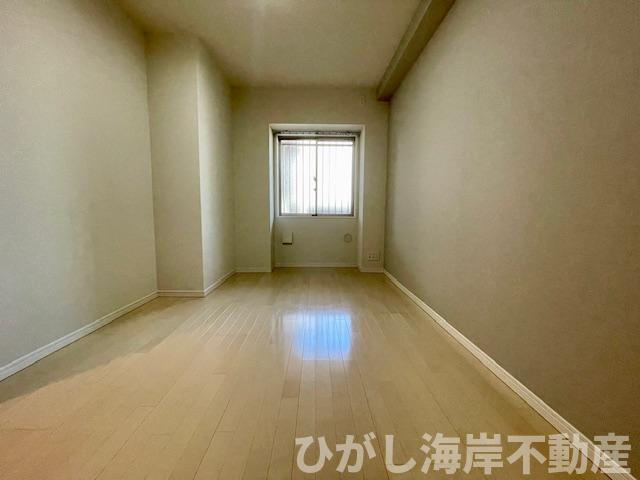 ルネサンス湘南平塚の寝室|新規リフォーム完了！　6.1帖　洋室