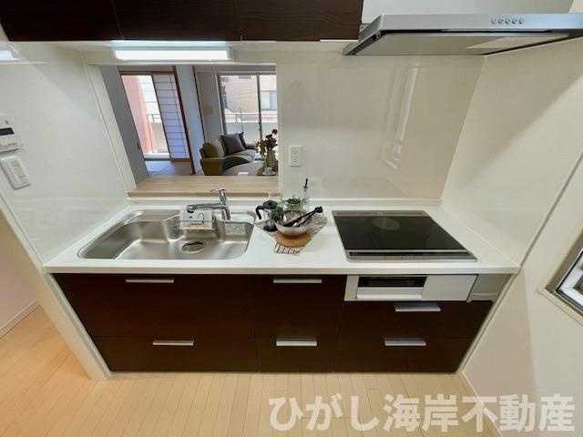 ルネサンス湘南平塚のキッチン|新規リフォーム完了！　システムキッチン