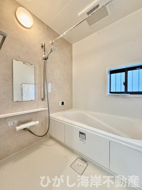 茅ヶ崎市柳島１丁目　新築戸建　全３棟の浴室|1坪タイプ　ユニットバス