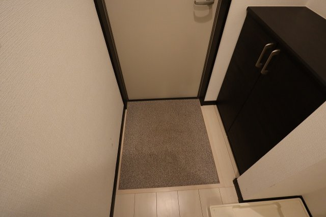 サラブレッドエクセル西船の玄関|毎日通る玄関はこちらです