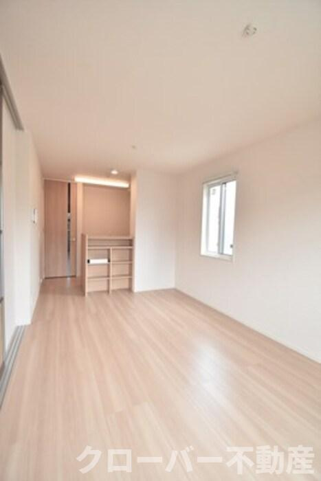 ブランノワール前塩屋の居間・リビング|ＬＤＫ１１．１帖