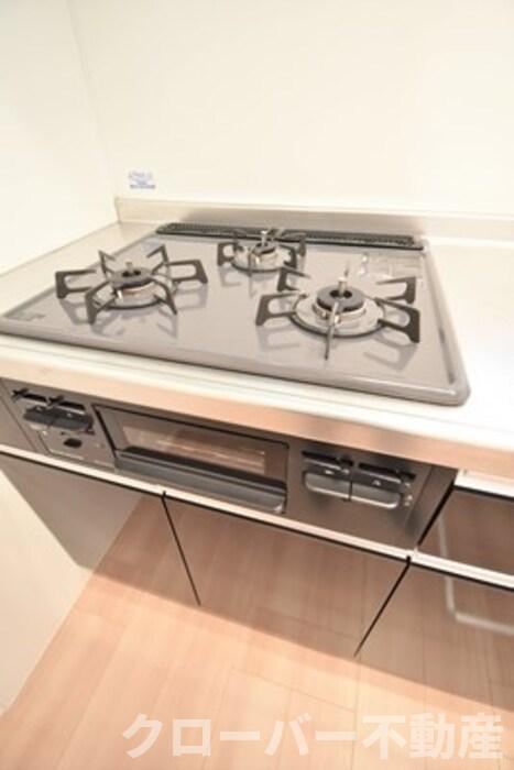 ブランノワール前塩屋のキッチン|３口ガスコンロ