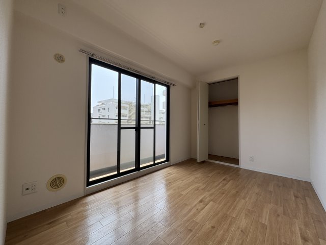 エトワール緑丘の居間・リビング