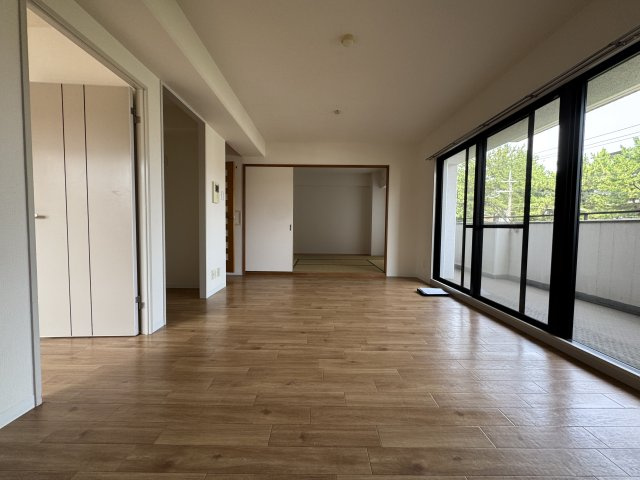 エトワール緑丘のロビー