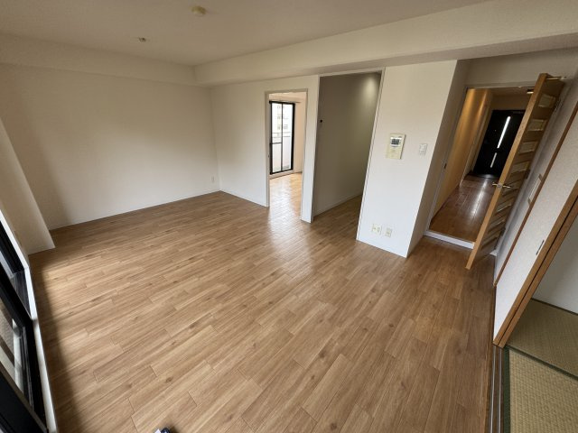 エトワール緑丘の居間・リビング