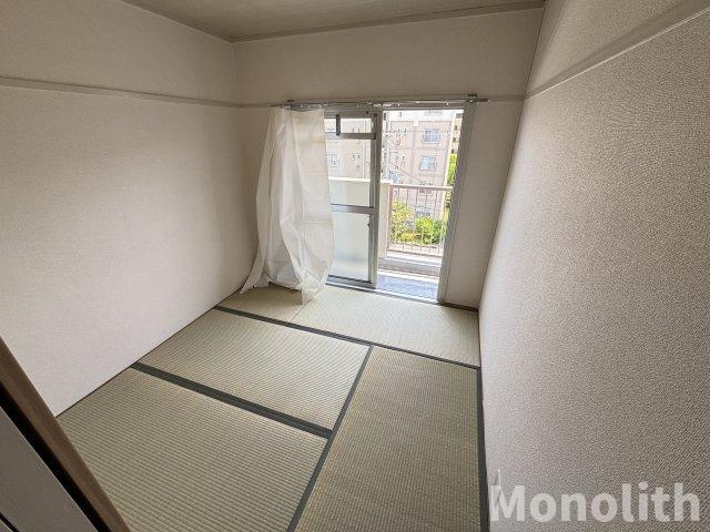 鶴山台40号棟の和室