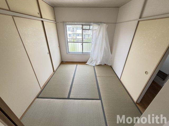 鶴山台40号棟の和室
