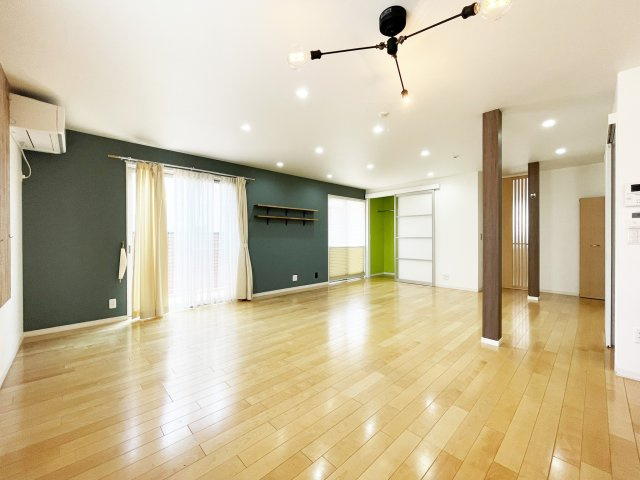 徳島市大谷町　賃貸住宅の居間・リビング