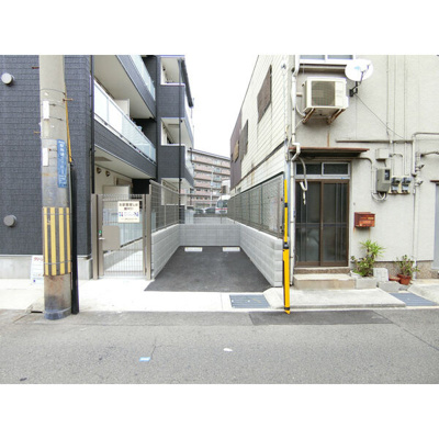 【駐車場】 | リブリスカイブルーサン