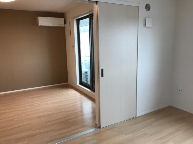 ボンメゾン１２の内装|洋室