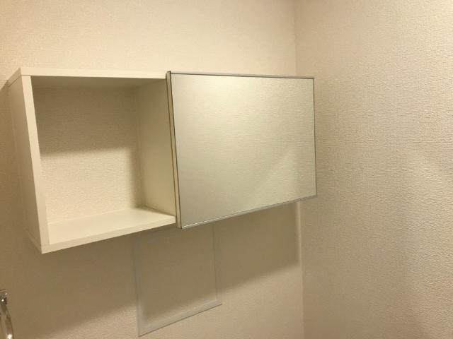 ボンメゾン１２のトイレ|トイレ棚