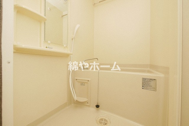 プレサンス難波フィネストの浴室|ゆったり過ごせるお風呂です