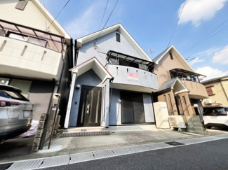 【外観】 | 宇治市小倉町山際　中古戸建 |  （株）ゆいホームでは、ご購入・ご売却・住宅ローンなどのあらゆるご相談にお応えします。 もちろん相談は無料です！まずはお気軽にお電話下さい。