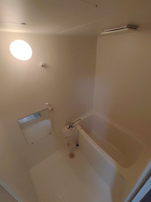 【浴室】 | Bergおぐり | 同建物内別部屋の写真です。