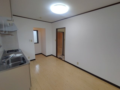 【居間・リビング】 | Bergおぐり | 同建物内別部屋の写真です。